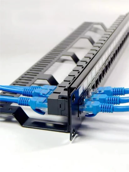 19' 1u STP 공백 패치 패널 24 뒤 막대기를 가진 RJ45 요지 잭 통신 통신